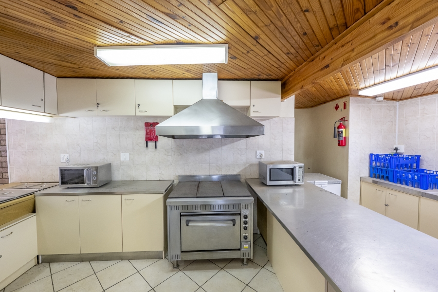 18 Bedroom Property for Sale in Stellenbosch Farms Western Cape